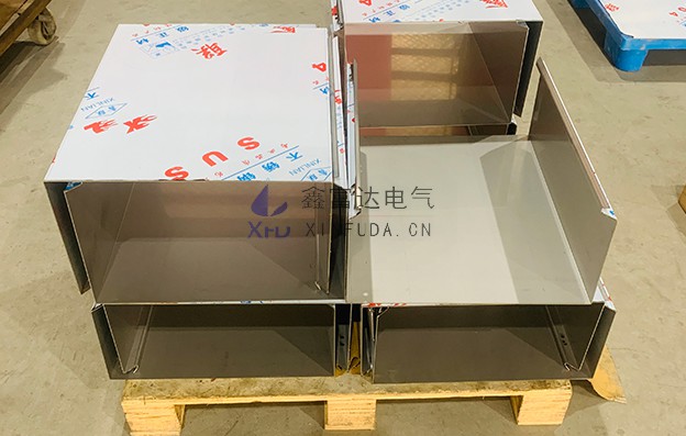 上海不锈钢加工-精密钣金件不锈钢机箱外壳折弯焊接