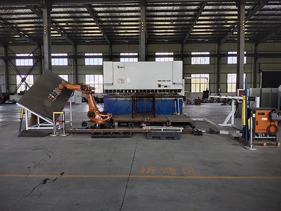 【鑫富达电气】从下料到成品的核心装备清单，钣金加工过程中需要哪些设备?